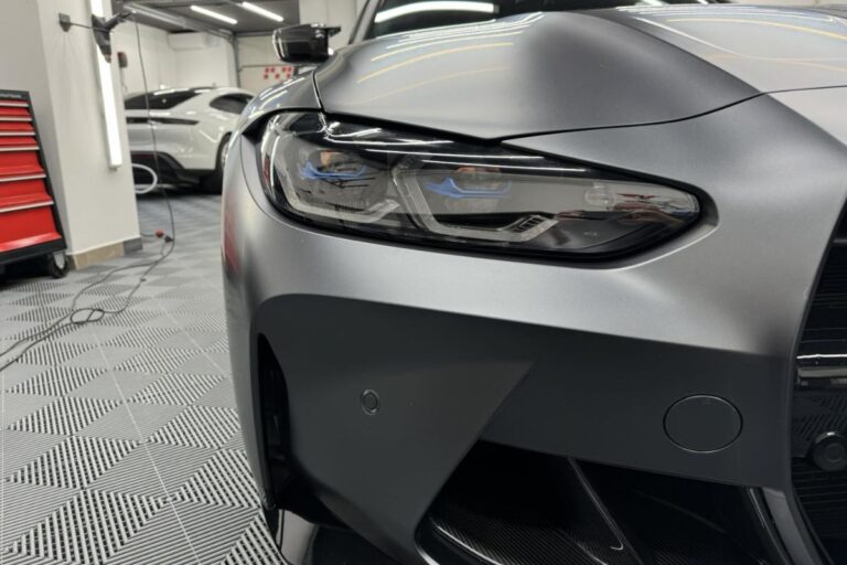 Prozorna mat zaščitna folija na BMW M3