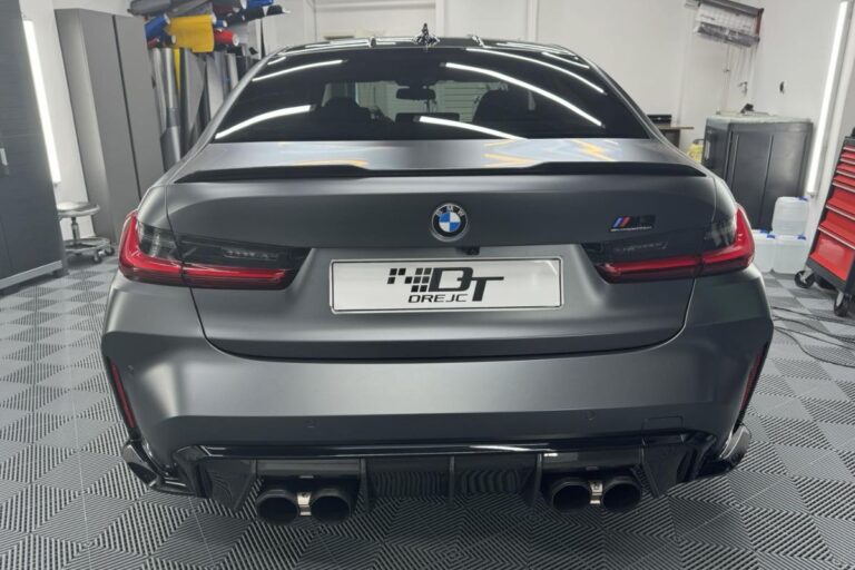 Prozorna mat zaščitna folija na BMW M3